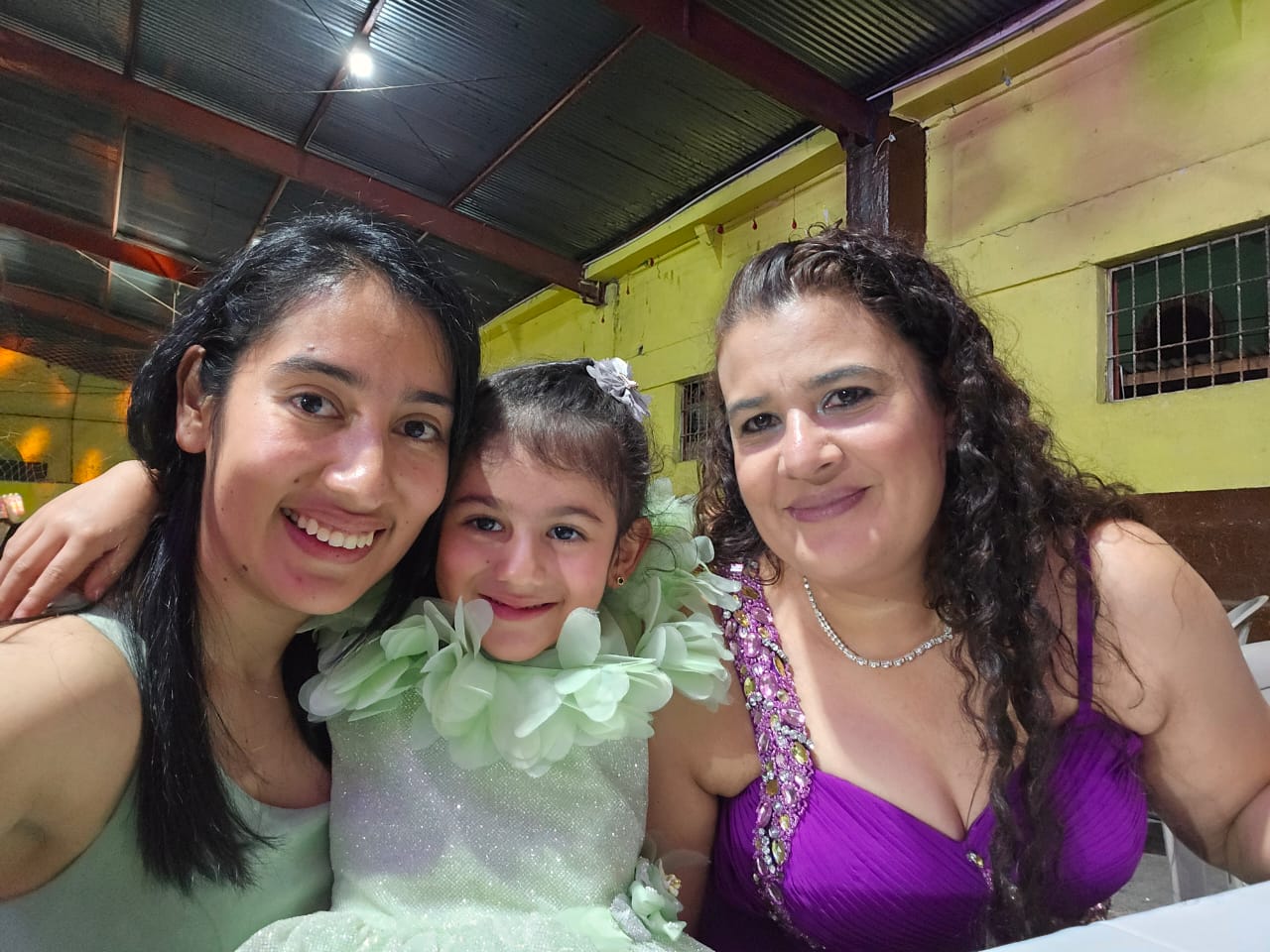 Mamá 6